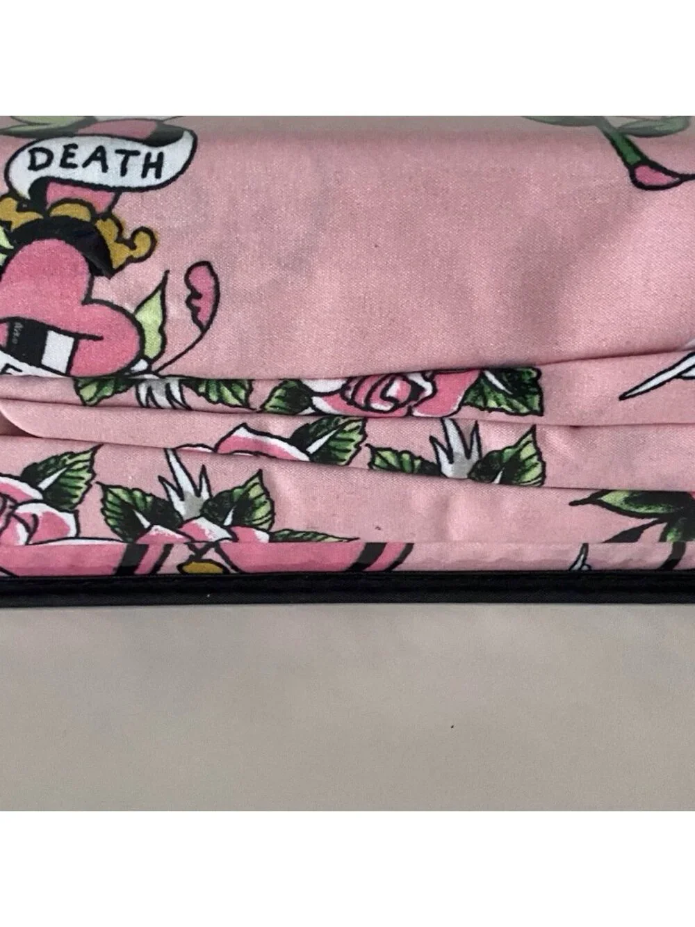 6 Piece Ed Hardy KING‎ Size Sheet Set Pink Logo Skulls Hearts Birds NEW